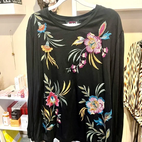 NWT XL Johnny Was Sidonia Bishop Sleeve Floral Top - Picture 4 of 6